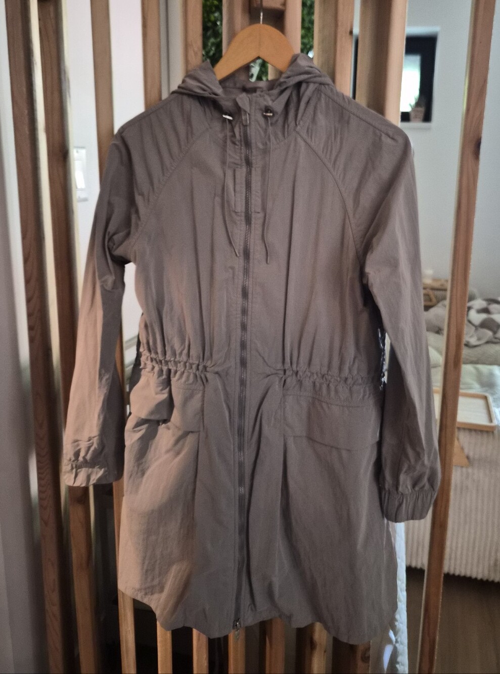 lululemon athletica Taupe Hooded Anorak Jacket